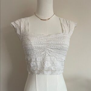 White Lace Romantic Cropped Square Neck Y2K Cap Sleeve Tank Top M